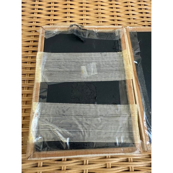 Vintage 40's Pair Reverse Painted Convex Glass Children Profile Bust Pictures - Picture 11 of 12